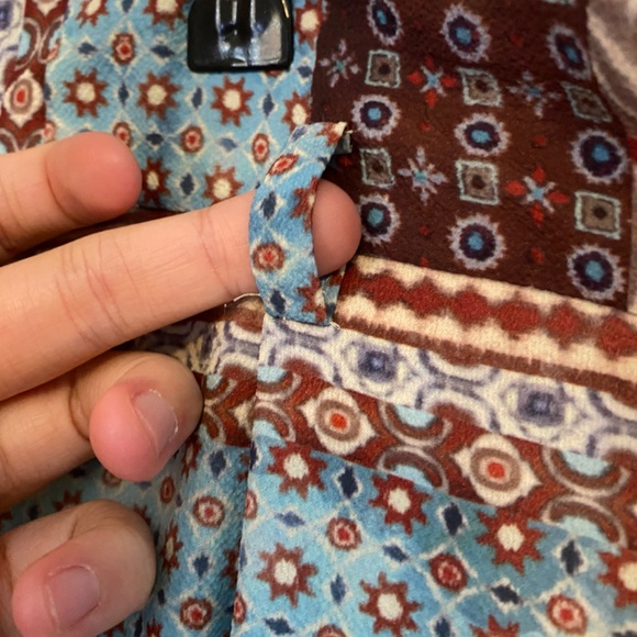 SOLD ON INSTA - Picture 7 of 9